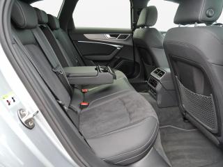 Audi A6 Avant S line – image 16 of 24