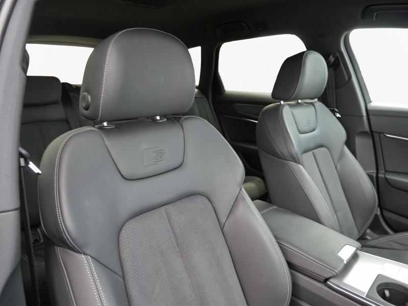 Audi A6 Avant S line – image 10 of 24