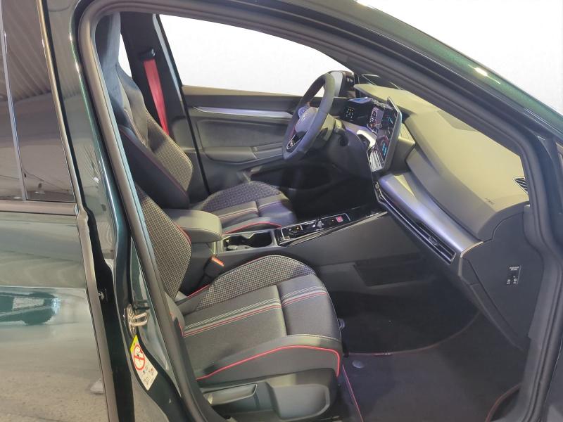 Volkswagen Golf GTI GTI – image 4 of 22