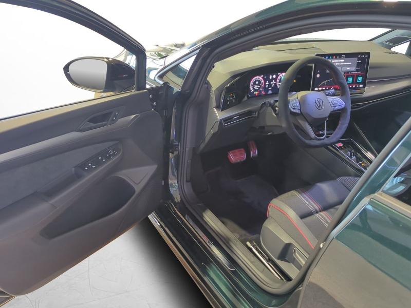 Volkswagen Golf GTI GTI – image 13 of 22