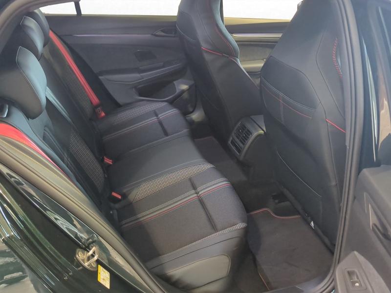 Volkswagen Golf GTI GTI – image 15 of 22