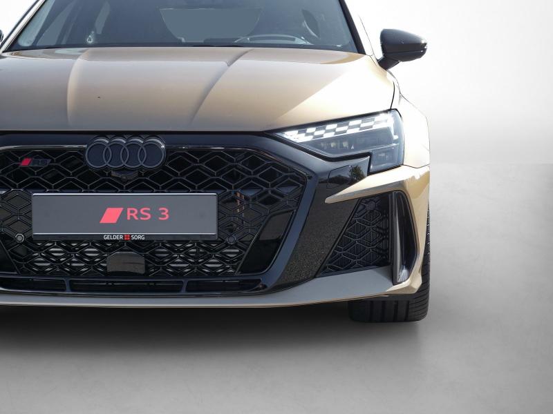 Audi RS 3 Limousine RS – image 12 of 25