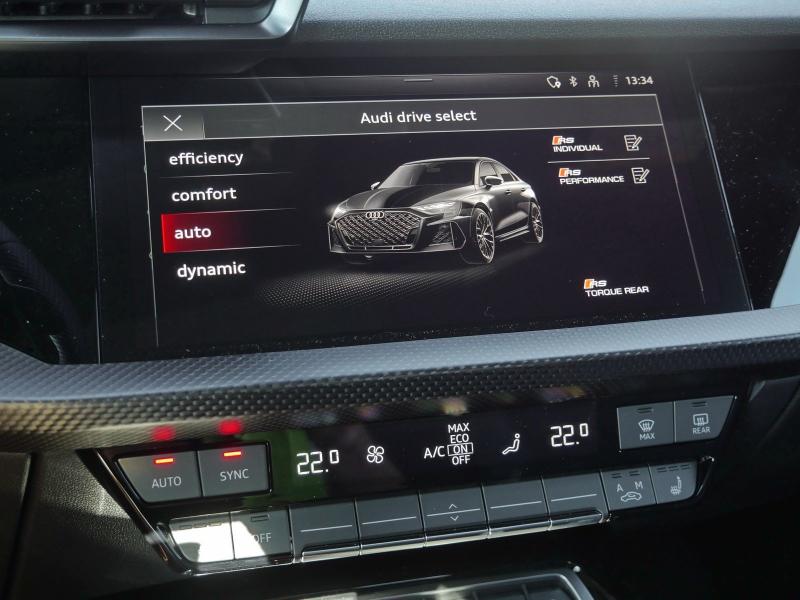 Audi RS 3 Limousine RS – image 15 of 25