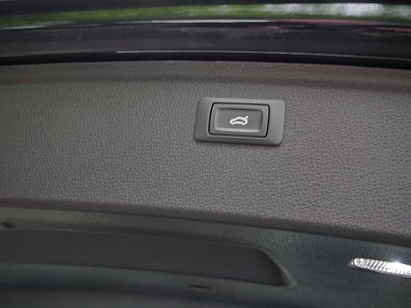 Audi SQ5 Basis – image 23 of 24