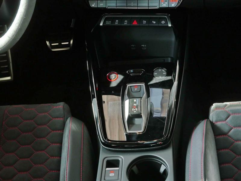 Audi RS 3 Sportback RS – image 7 of 24
