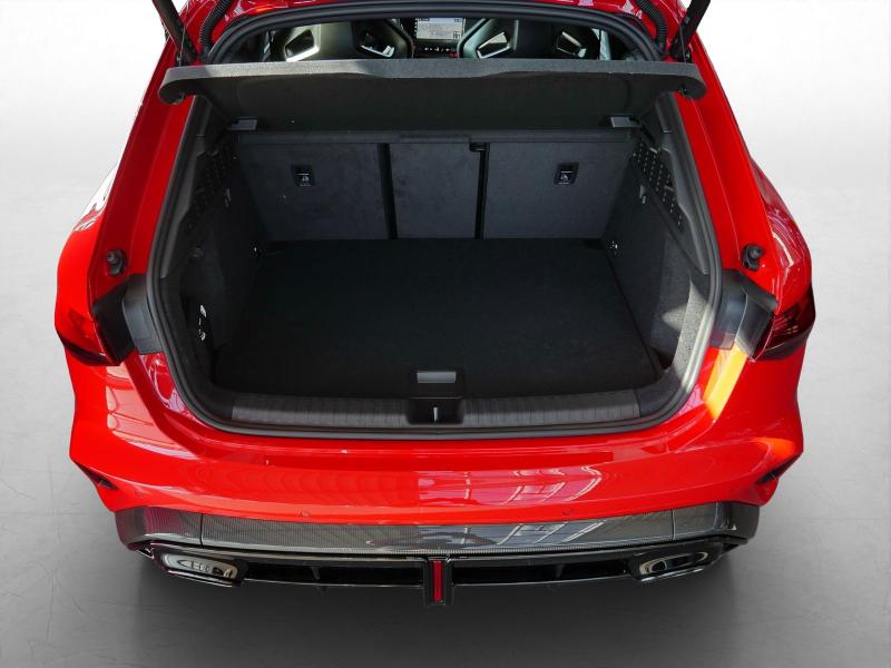 Audi RS 3 Sportback RS – image 11 of 24