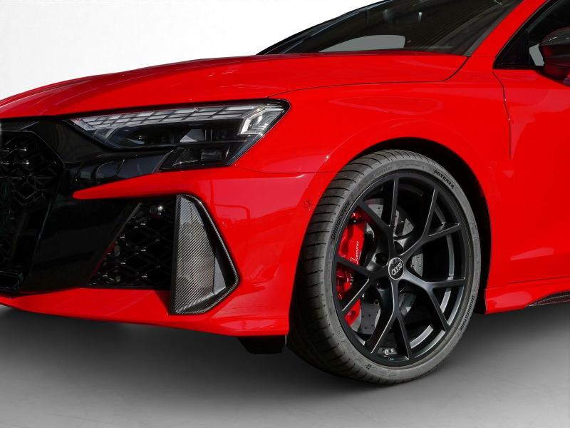 Audi RS 3 Sportback RS – image 13 of 24