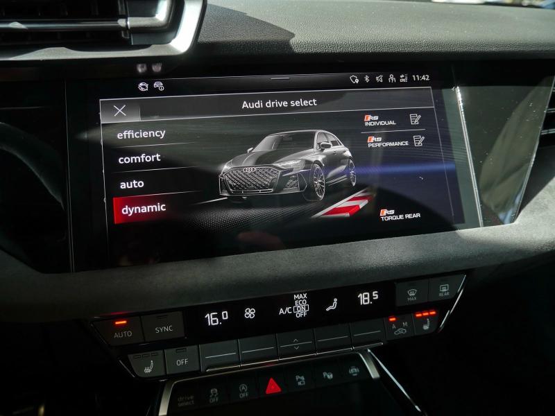Audi RS 3 Sportback RS – image 20 of 24