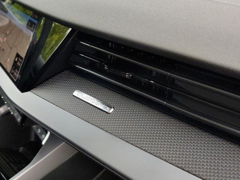 Audi RS 3 Limousine RS – image 21 of 25