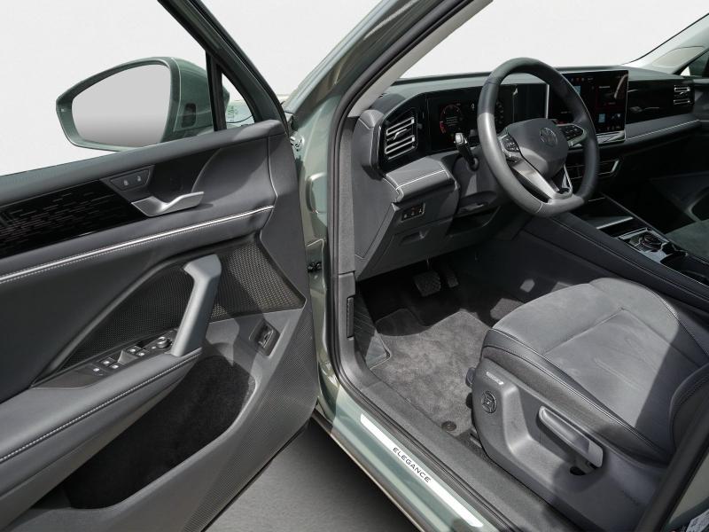 Volkswagen Tiguan Elegance – Bild 14 von 25