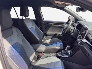 Volkswagen T-Roc R – image 4 of 12