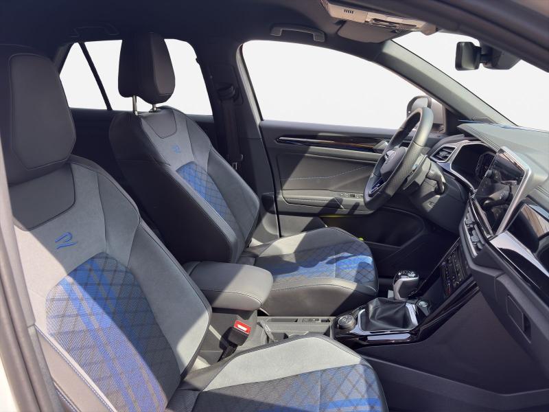 Volkswagen T-Roc R – image 4 of 12