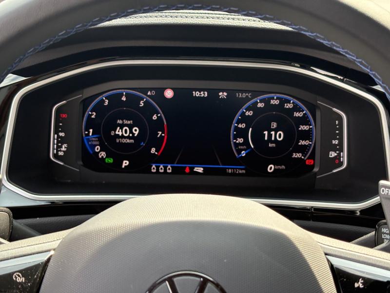 Volkswagen T-Roc R – image 9 of 12