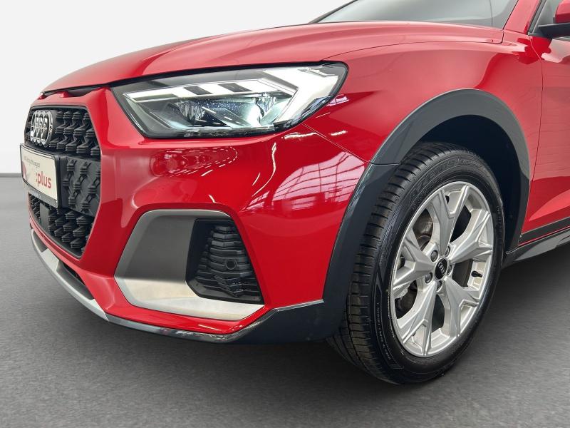 Audi A1 allstreet S line – image 13 of 16