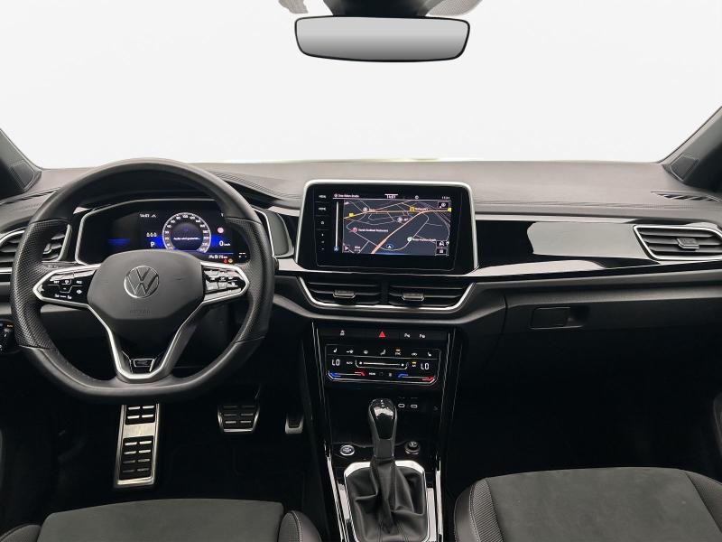 Volkswagen T-Roc R-Line – image 5 of 17