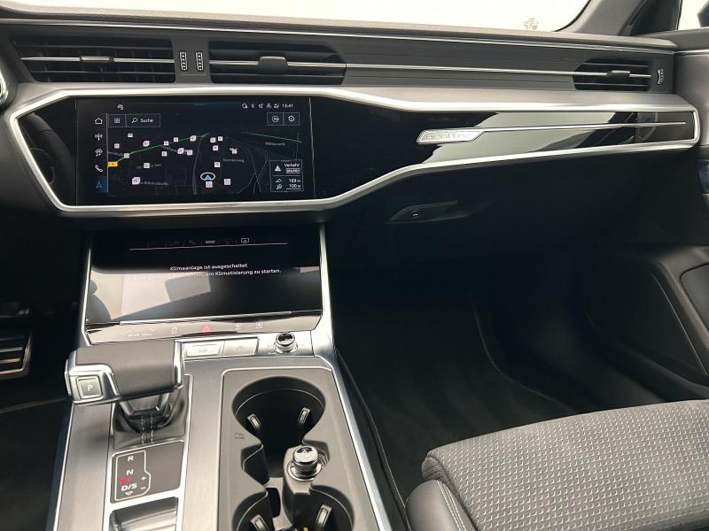Audi A6 Avant S line – image 6 of 16