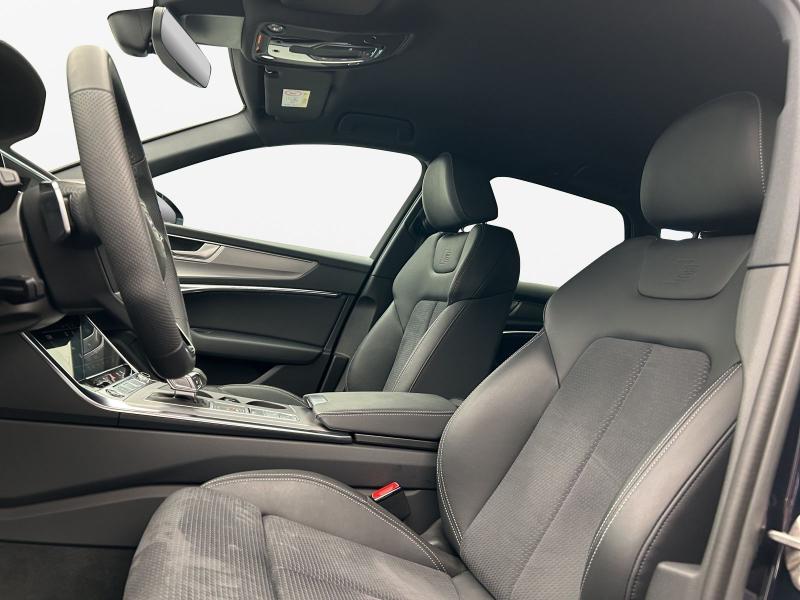 Audi A6 Avant S line – image 10 of 16
