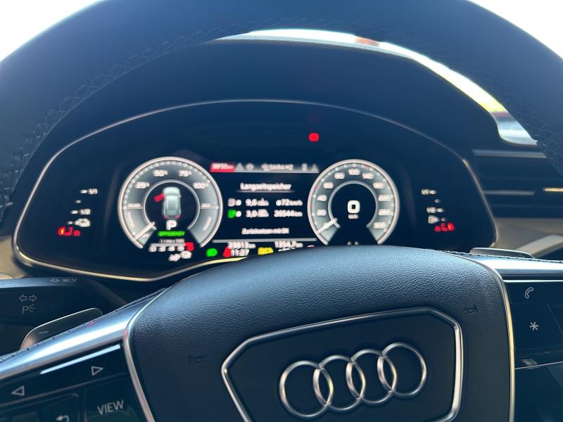 Audi A6 Avant S line – image 9 of 18