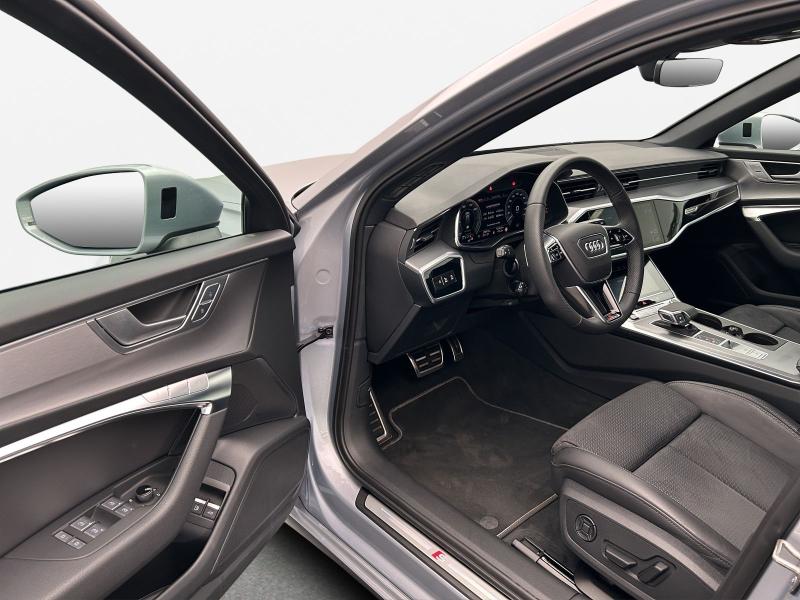 Audi A6 Avant S line – image 14 of 18