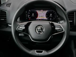 Škoda Karoq Selection – image 9 of 23