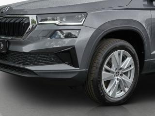 Škoda Karoq Selection – image 13 of 23