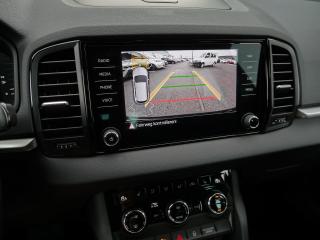 Škoda Karoq Selection – image 15 of 23