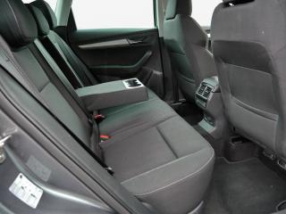 Škoda Karoq Selection – image 16 of 23