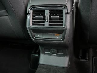 Škoda Karoq Selection – image 17 of 23
