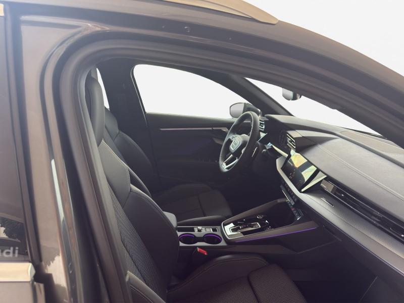 Audi A3 Sportback S line – image 4 of 14