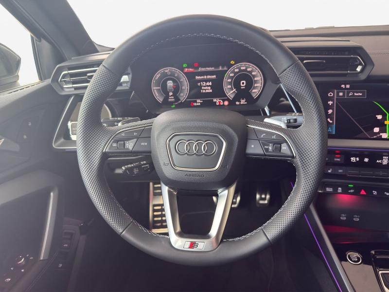 Audi A3 Sportback S line – image 8 of 14