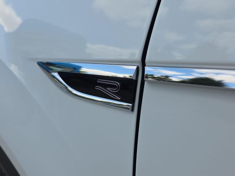 Volkswagen T-Roc Cabriolet R-Line – Bild 14 von 16