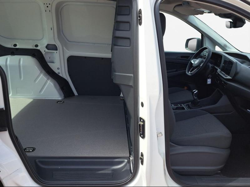 Volkswagen Caddy Basis – image 16 of 20
