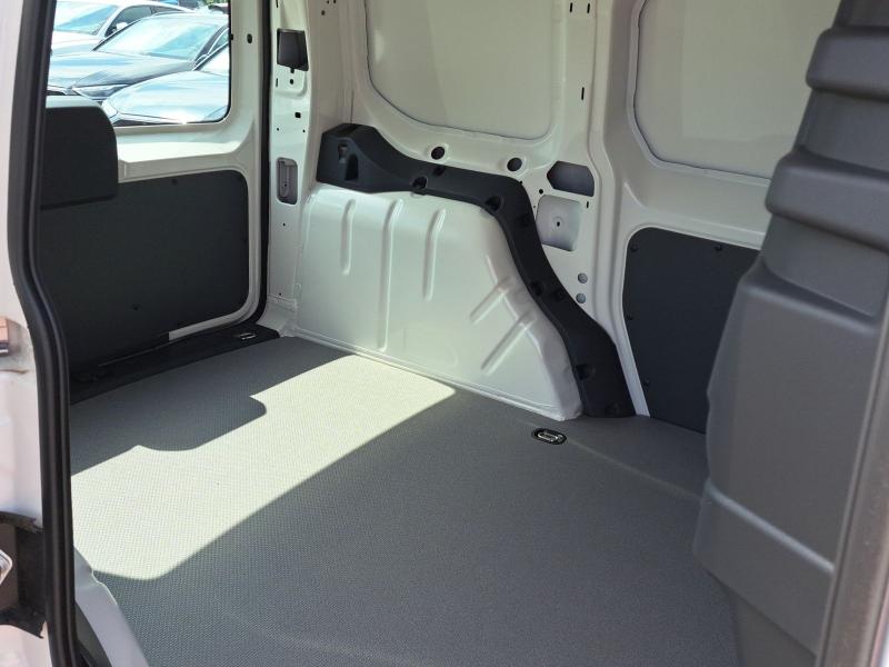 Volkswagen Caddy Basis – image 19 of 20