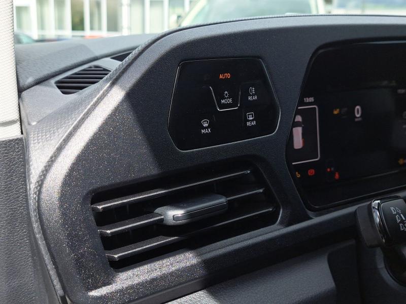 Volkswagen Caddy – image 15 of 22