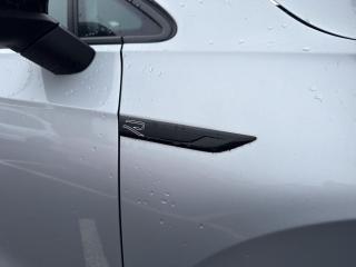 Volkswagen Golf R-Line – image 10 of 14