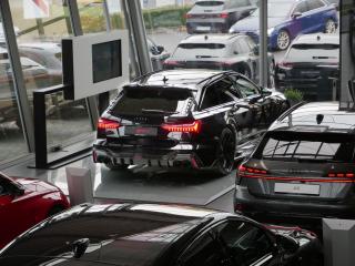 Audi RS 6 Avant Performance – image 2 of 40