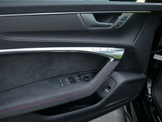 Audi RS 6 Avant Performance – image 38 of 40