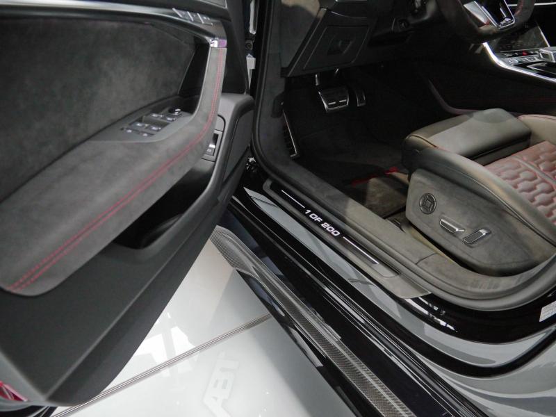 Audi RS 6 Avant Performance – image 17 of 40