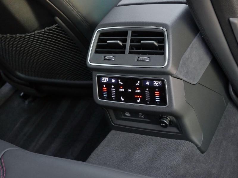 Audi RS 6 Avant Performance – image 32 of 40
