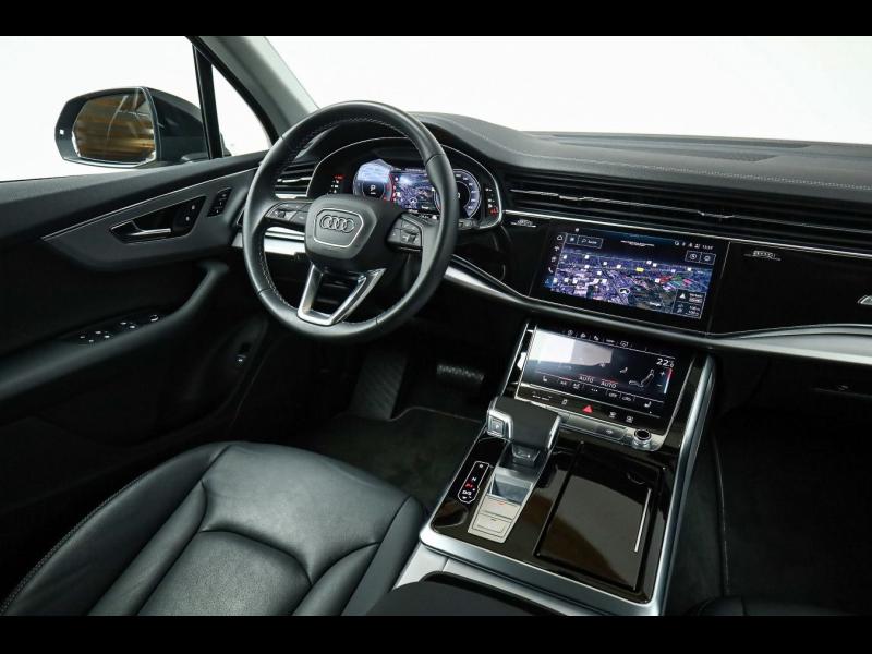 Audi Q7 – image 12 of 25