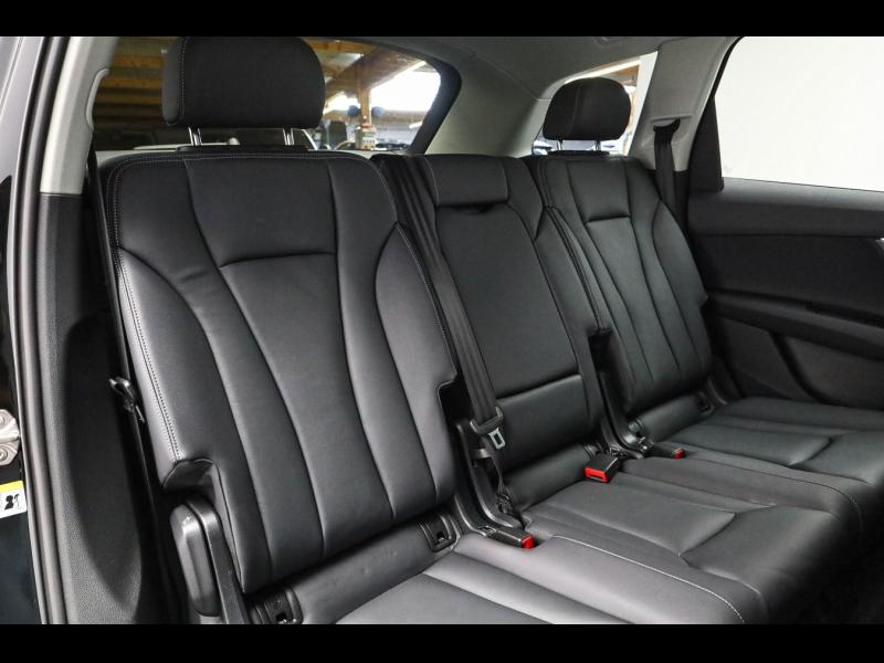 Audi Q7 – image 21 of 25