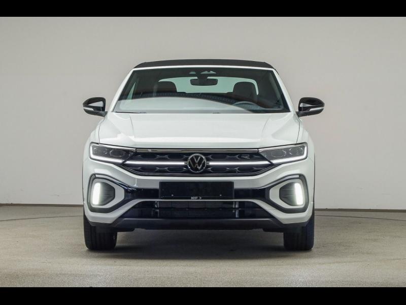 Volkswagen T-Roc Cabriolet R-Line – image 4 of 15