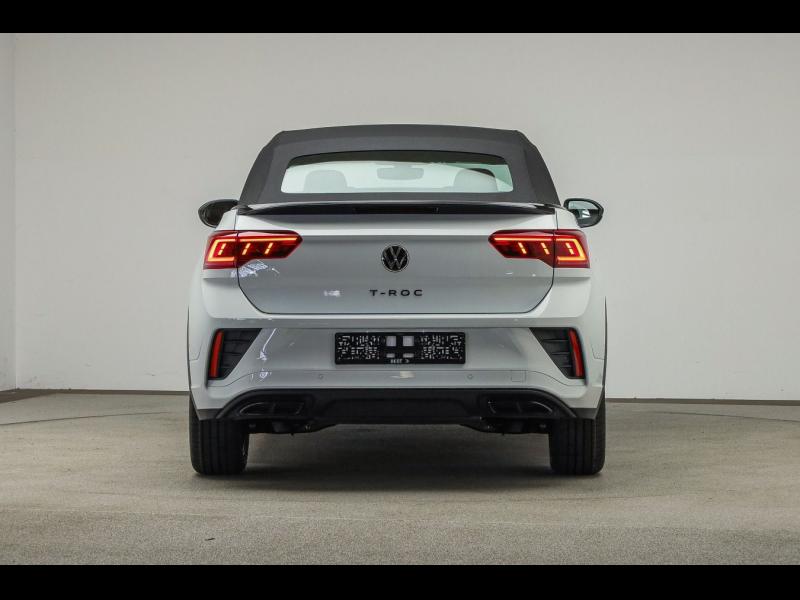Volkswagen T-Roc Cabriolet R-Line – image 5 of 15