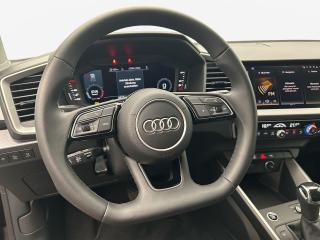 Audi A1 Sportback S line – image 8 of 17