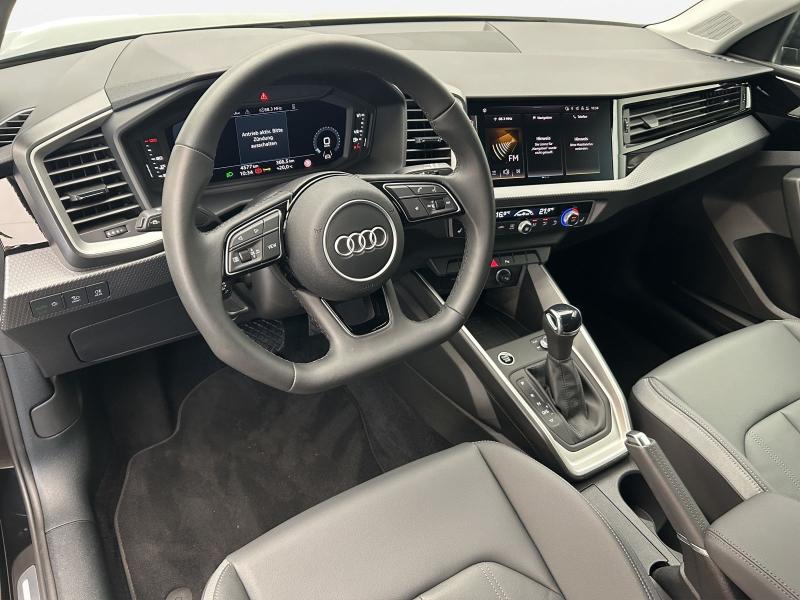 Audi A1 Sportback S line – image 5 of 17
