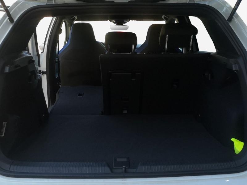 Volkswagen Golf GTE – image 12 of 21