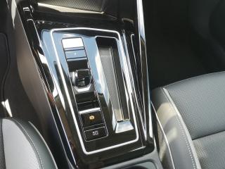 Volkswagen Golf Style – image 10 of 23