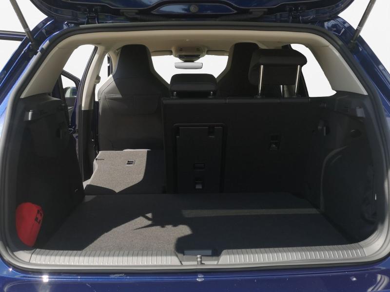 Volkswagen Golf Style – image 11 of 23