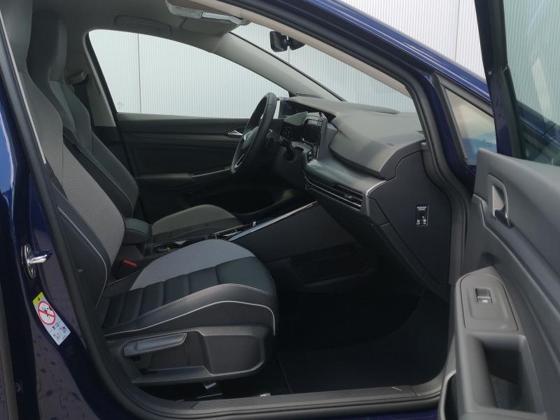 Volkswagen Golf Style – image 20 of 23