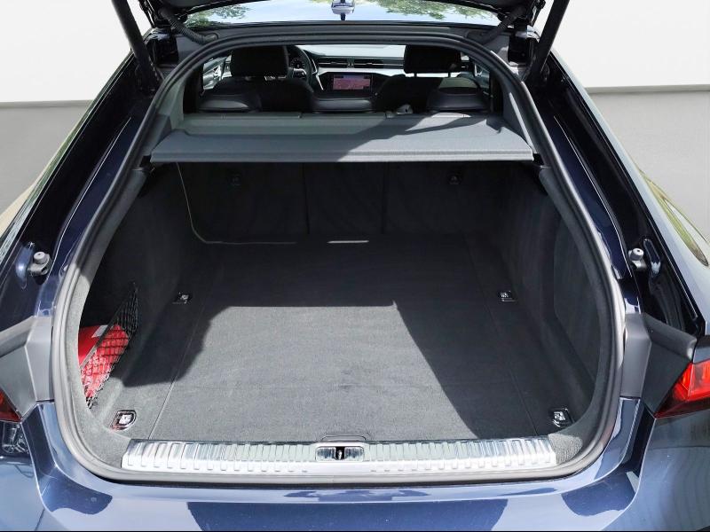 Audi A7 Sportback S line – image 11 of 23